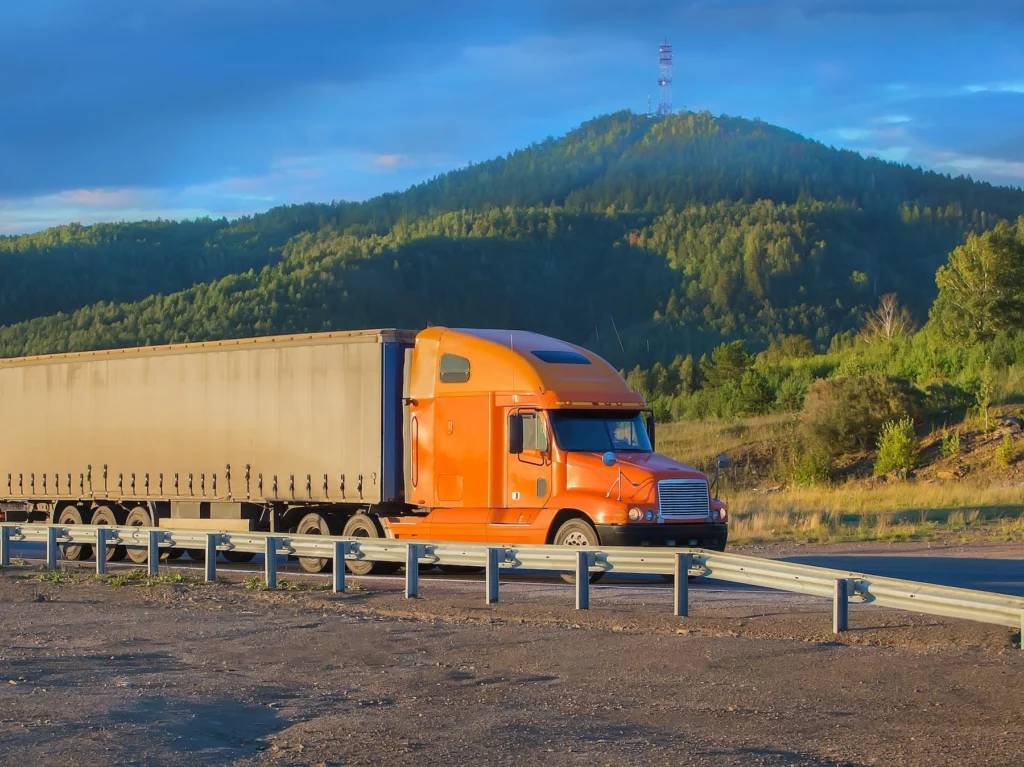 Michigan Conestoga Flatbed Trucking Services